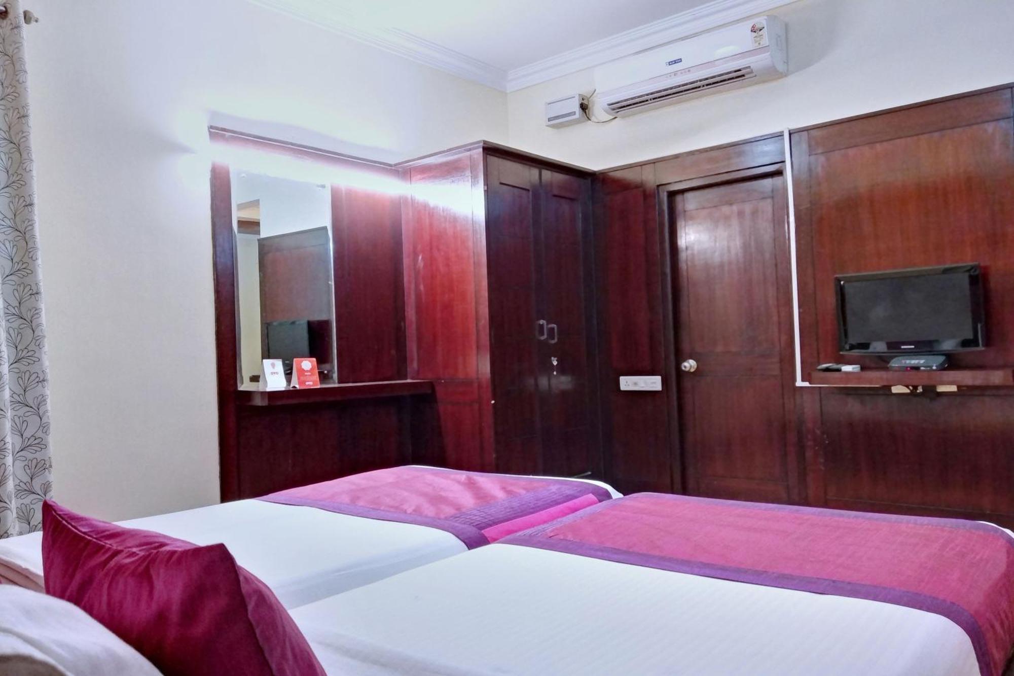 Oyo 10437 Hotel Hibiscus Inn Bangalore Extérieur photo
